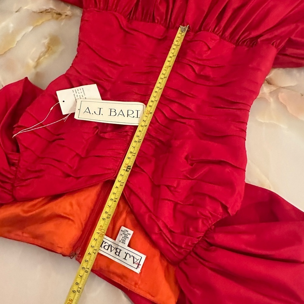 Vintage Red Silk Drop waist 1980s Holiday party Dress. NWT. - Picture 3 of 8